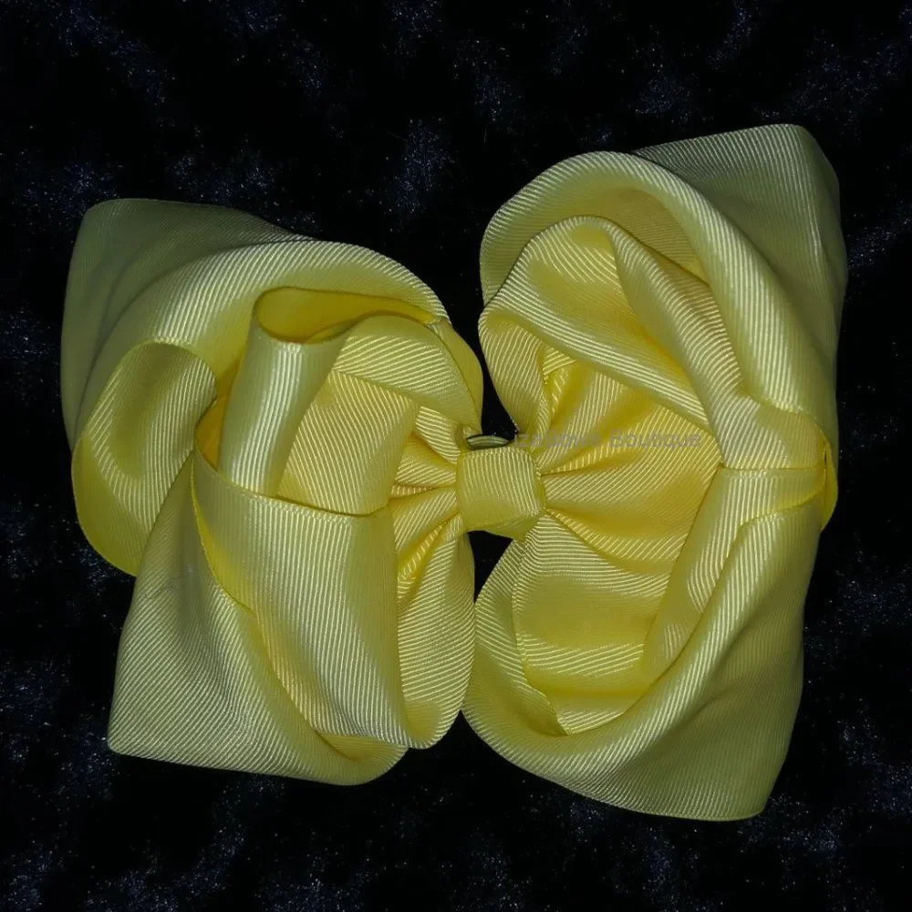 *****  Pale Yellow 6